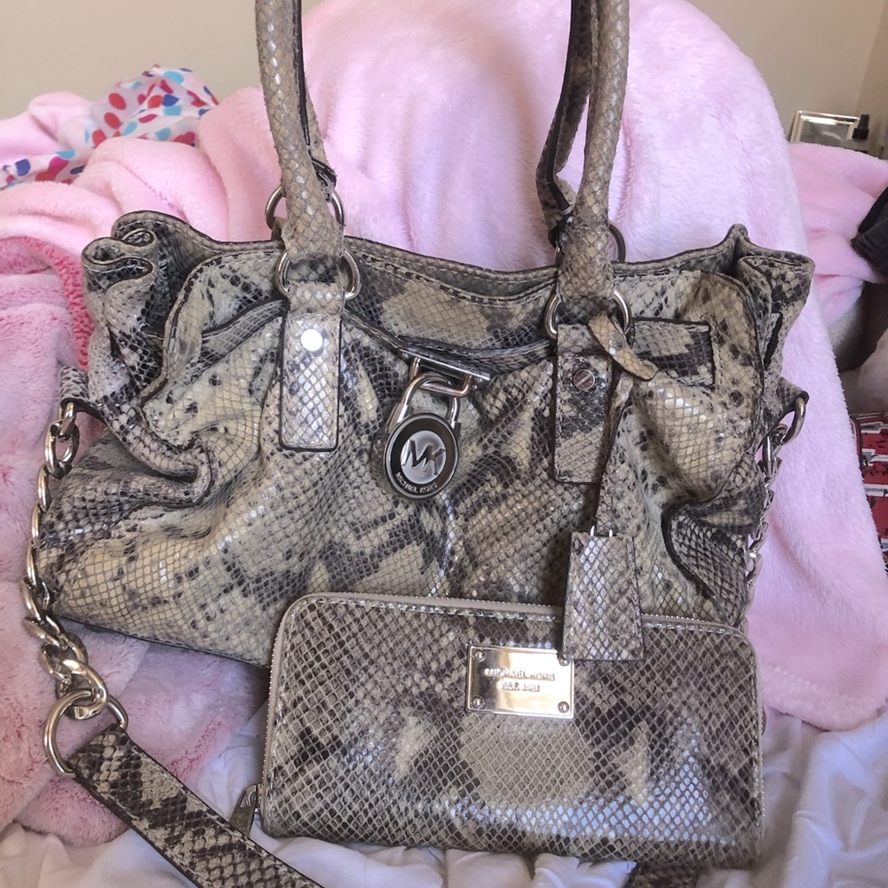 AUTH. Michael Kors Python Snakeskin Set